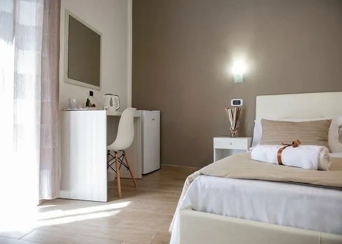 Πανσιόν Smeraldo 4*